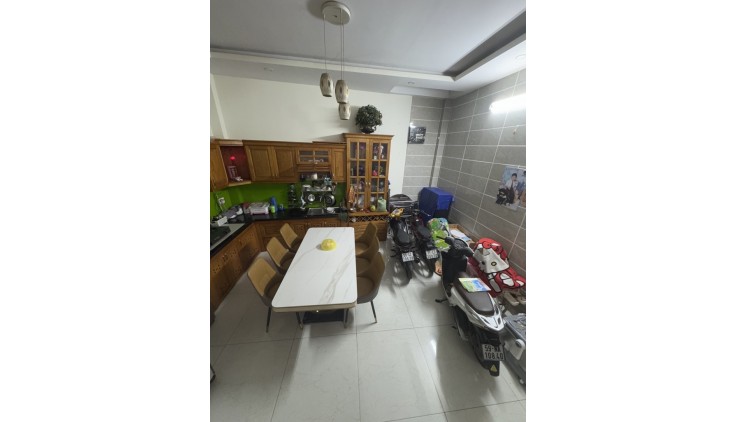 KHU PHÂN LÔ NGAY KÊNH THAM LƯƠNG, BẾN LỘI NHÀ 4 TẦNG 5PN, 55M2, GIÁ NHỈNH 5 TỶ